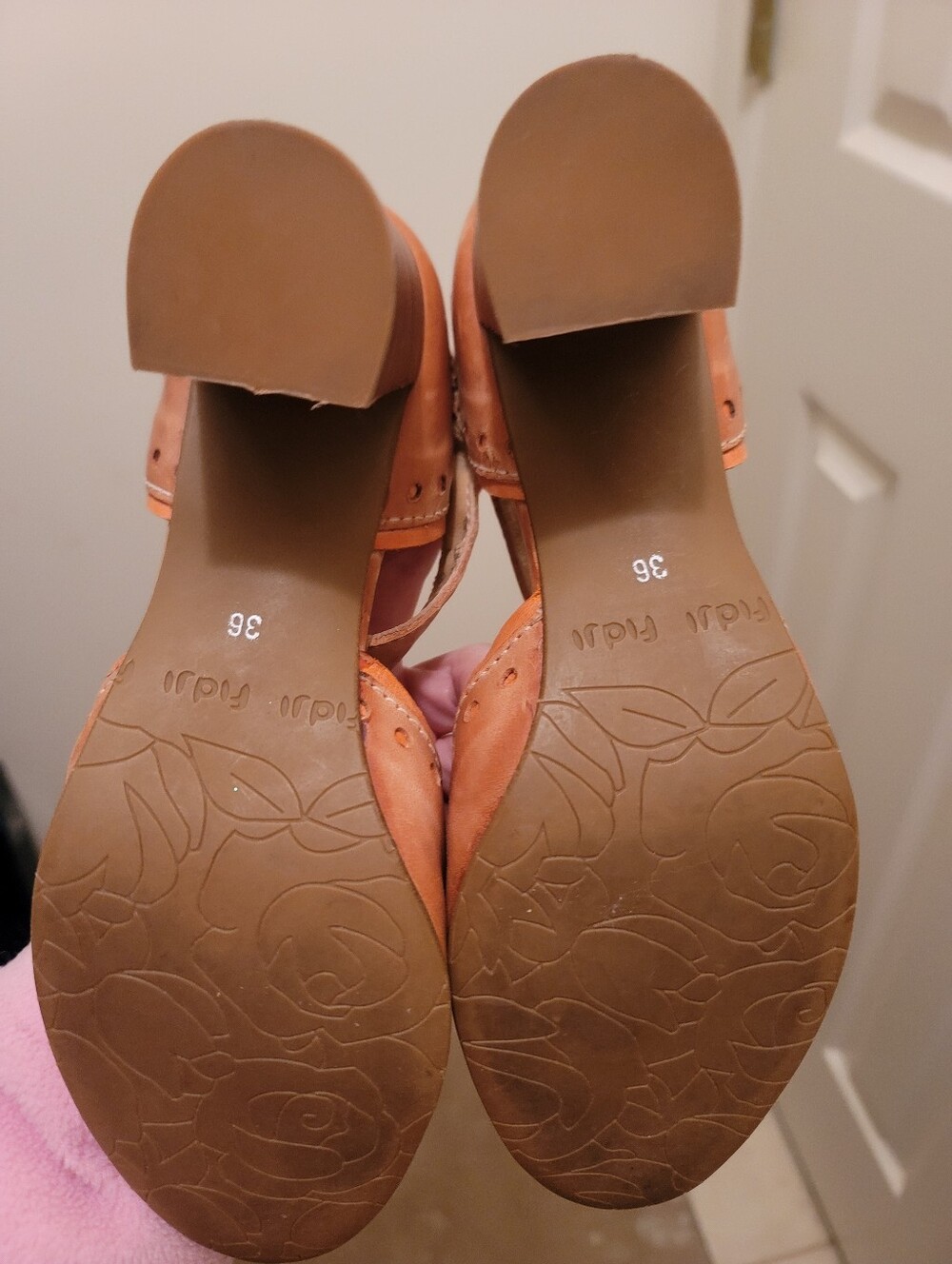 Mary Jane Fidji Heels - Picture 6 of 6